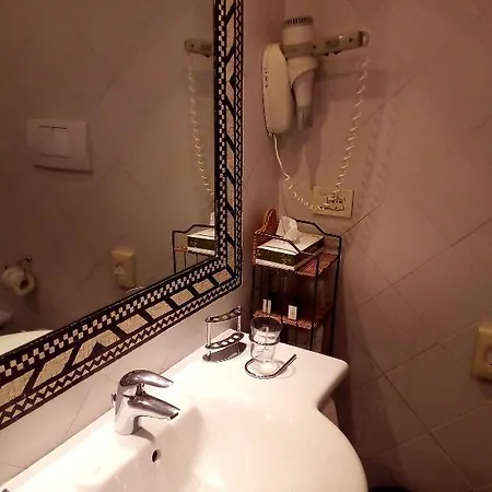 فندق مبيت وإفطار La Casa Del Ghiberti 3*